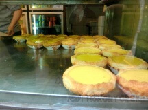 Honolulu Egg Tarts tray