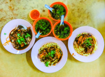 Mok Gao Beef Noodles Helicopter