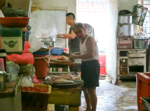 Mok Gao Beef Noodles Owner