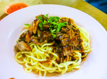 Mok Gao Beef Noodles Yellow Noodles