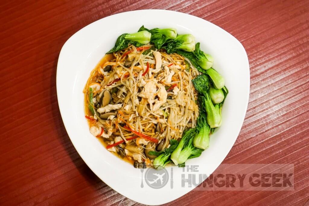 Yam's Kitchen Curry Fish Head & Tail Downtown East The Hungry Geek