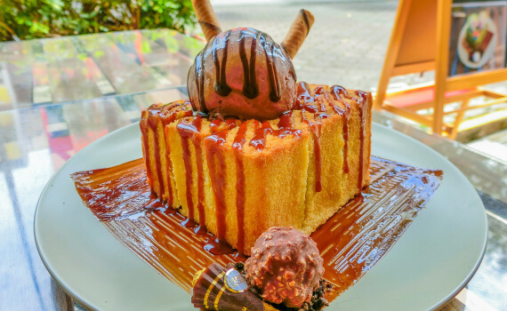 Meet & Melt Ferrero Rocher Toast